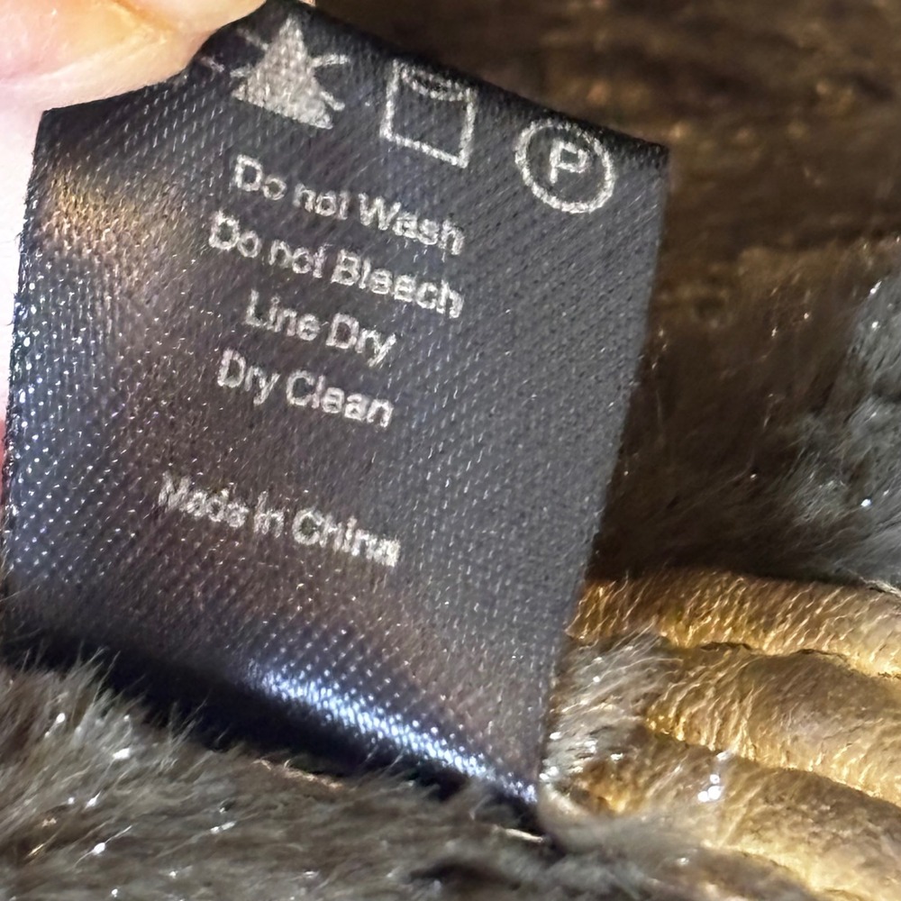 FORNIA Womens Faux Leather Fur Lined Vest Olive Green Moto Zip Pockets Size M - Picture 10 of 12